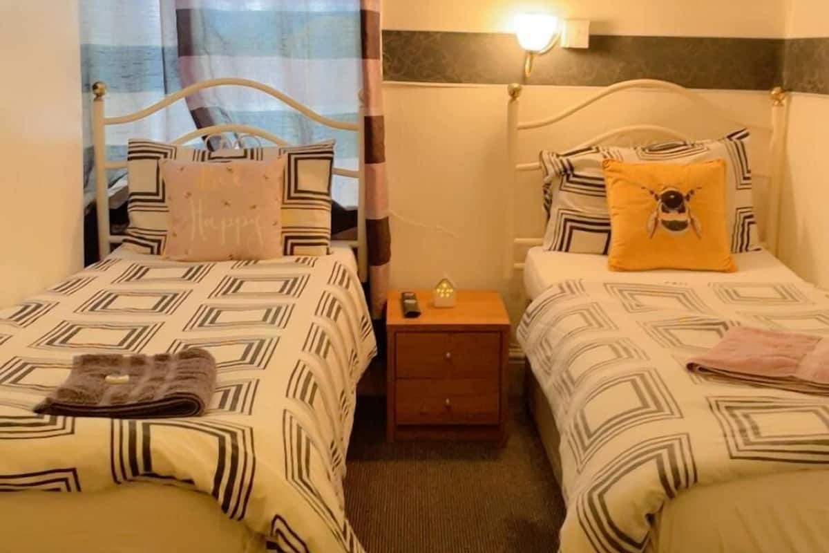 Deluxe Twin Room 15 | Sengetøy i egyptisk bomull og sengetøy av topp kvalitet