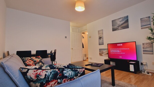 Apartment, 1 Queen Bed with Sofa bed | Living area - Cosy Apartment London City Airport (London)