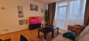 Apartment, 1 Queen Bed with Sofa bed | Living area - Cosy Apartment London City Airport (London)