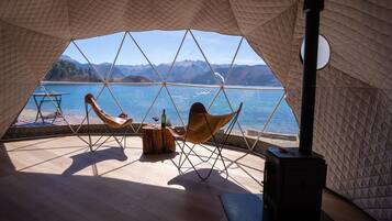 1 slaapkamer, individueel gedecoreerd, beddengoed, rolstoeltoegankelijk