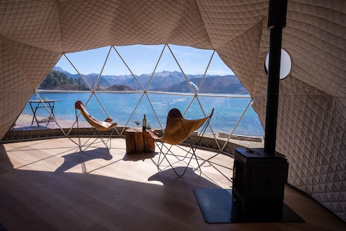 Isla Victoria - Folk Camp