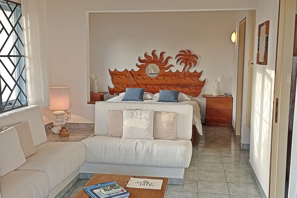 Lounge leading into the ensuite double bed bedroom.