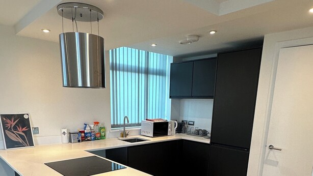 Unclassified image, 1 of 26, button - Immaculate 2-bed Apartment in Manchester City Cent (Manchester)