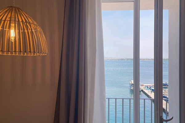 Deluxe-Zimmer, Balkon, Meerblick | Blick vom Balkon