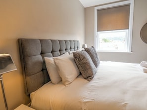 7 Schlafzimmer, individuell dekoriert, individuell eingerichtet