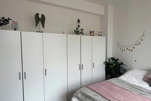 1 bedroom, iron/ironing board, bed sheets - Central & Unique 1BD Flat - Shoreditch (London)