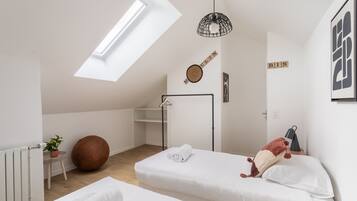 2 chambres, fer et planche Ă repasser, Wi-Fi gratuit, draps fournis