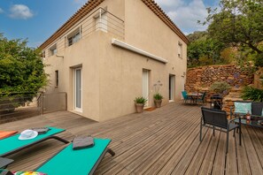 Outdoor dining - La Restanque - Appt climatisé (Ollioules)