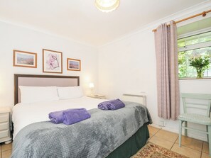 2 bedrooms, individually decorated, individually furnished, free WiFi - Forge Cottage (Helston)