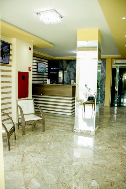  Domus Hotel Palmeiras - Canaã dos Carajás