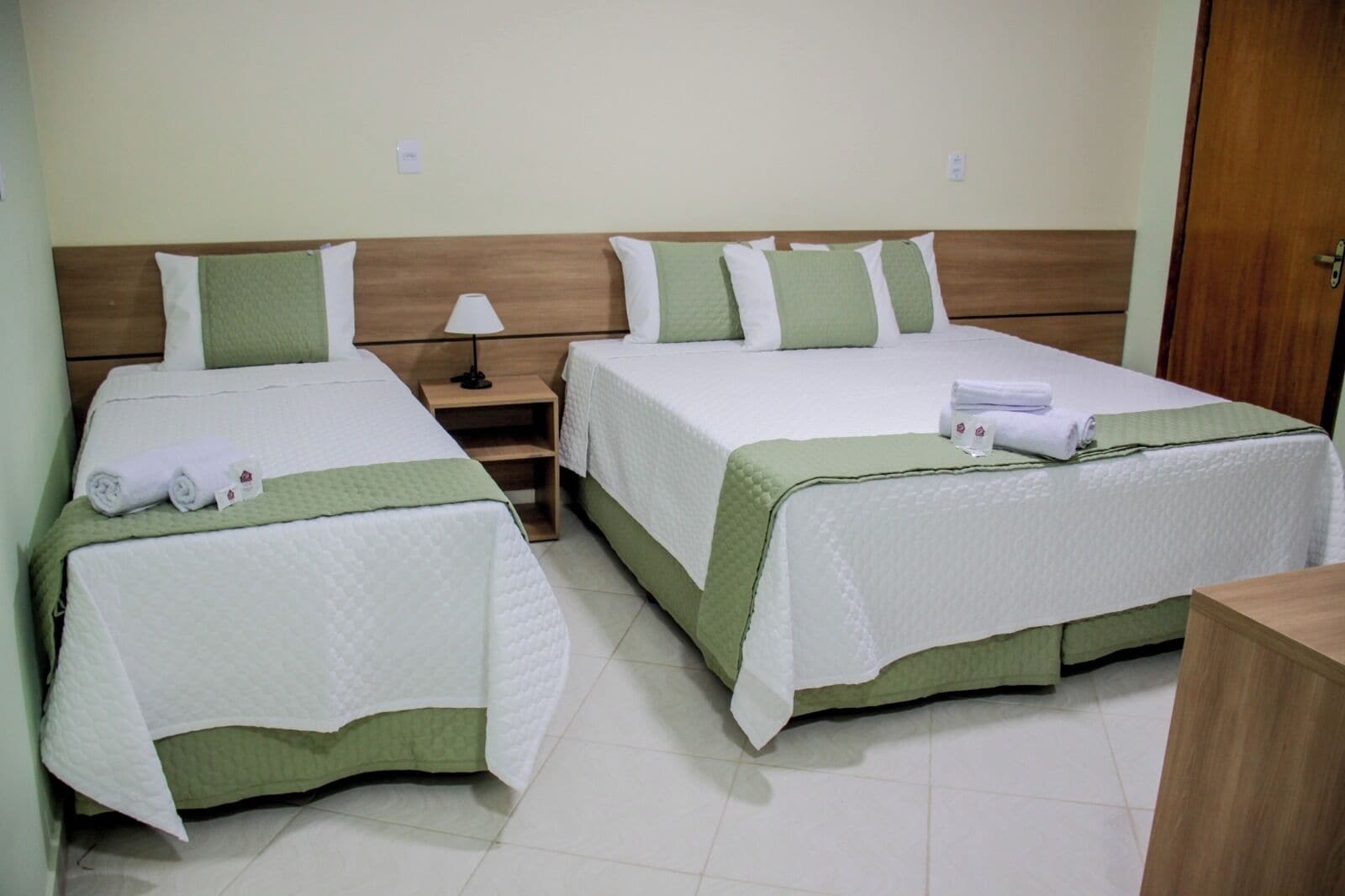 Standard Triple Room | Desk, free WiFi, bed sheets