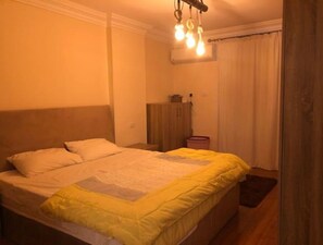 WiFi - Luxury studio in calm and green Garden City (Cairo Governorate)