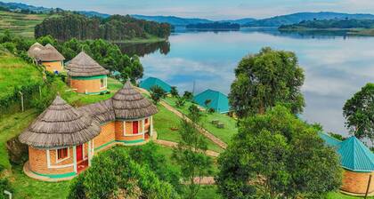 Nyamunyonyi Lake Resort