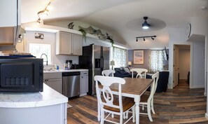 Elite Apartment | Private kitchen | Full-size fridge, microwave, oven, stovetop - 3BedroomApt Pool CampFire PlayArea (Bar Harbor)