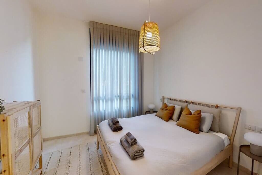 4 Schlafzimmer, Schreibtisch, Bügeleisen/Bügelbrett, Reisekinderbett