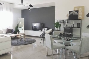 Télévision, espaces bureaux