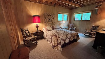 3 bedrooms, free WiFi, bed sheets, wheelchair access