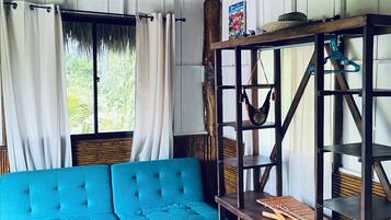 Baita, 1 letto queen con divano letto | Wi-Fi gratuito