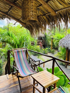 Cabane, 1 grand lit et 1 canapé-lit