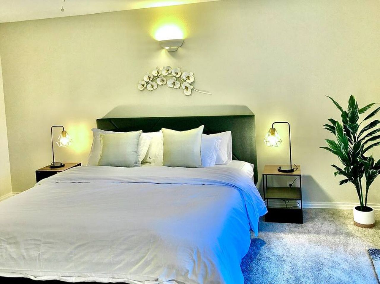 4 bedrooms, iron/ironing board, travel crib, WiFi (free)