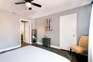 1 Schlafzimmer, Schreibtisch, Bügeleisen/Bügelbrett, kostenloses WLAN