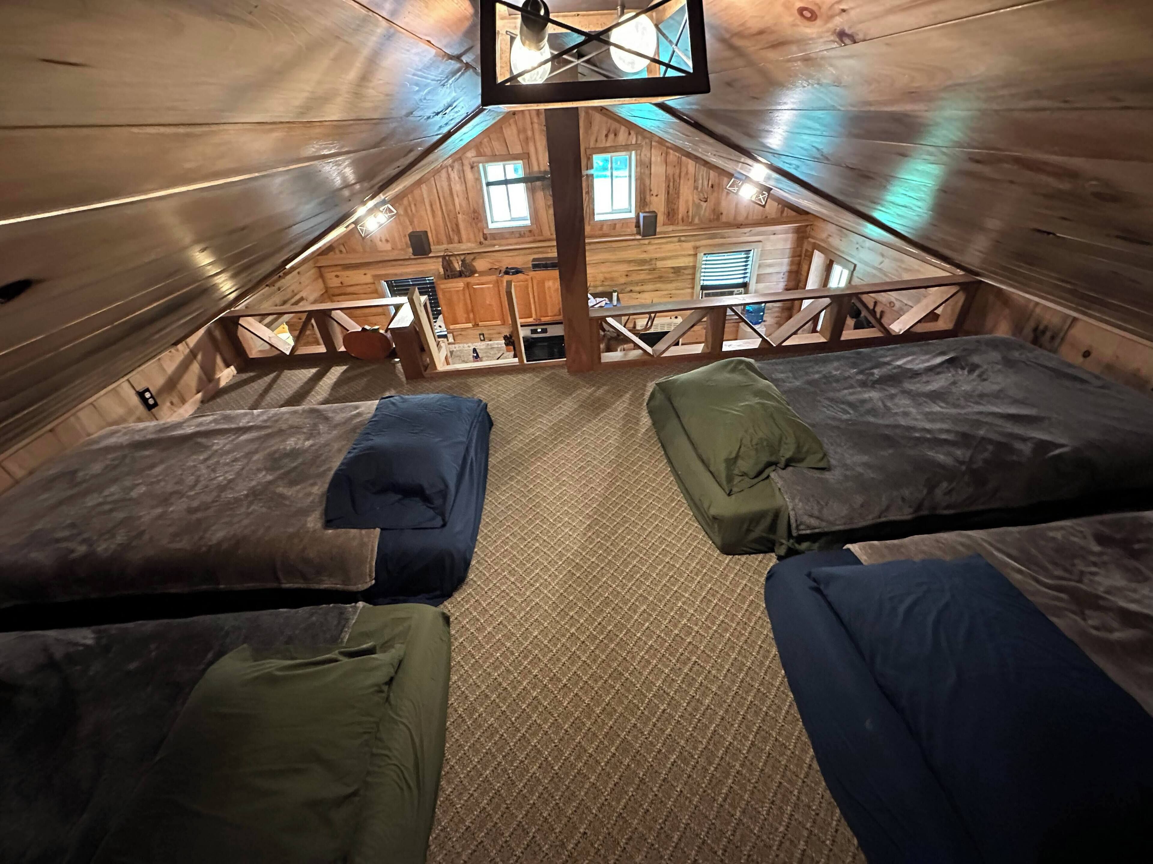 2 dormitorios, tabla de planchar con plancha, wifi y ropa de cama