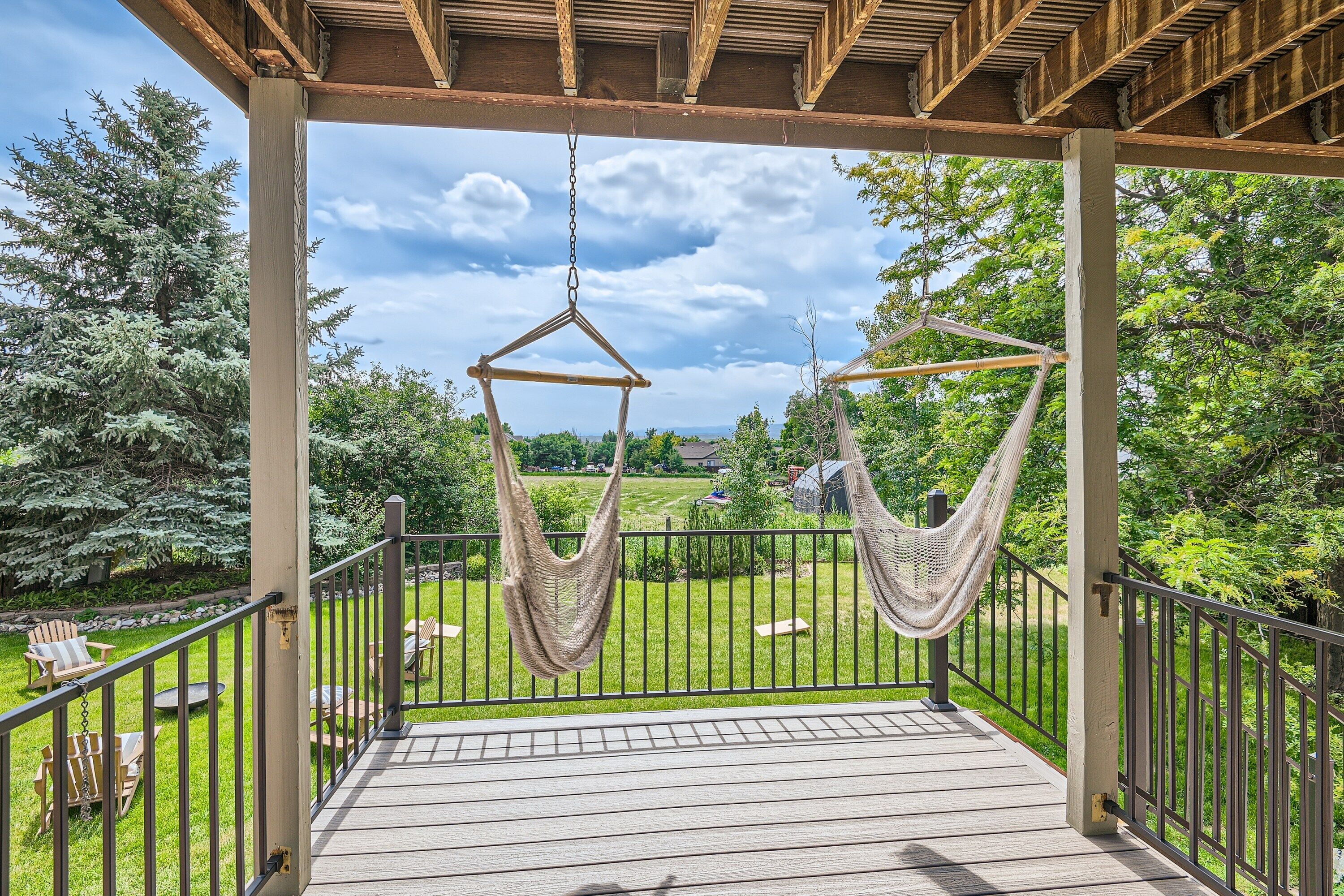 4br home with Mountain Views - Central to Arvada, Golden, Boulder & Denver