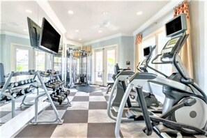 Fitness facility - 1BDR+Peaceful Stay+FastWifi+ Free Parking+Pool+Gym  (Windermere)