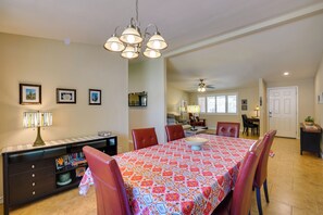 Dining - Family-Friendly Tucson Retreat w/ Pool & Yard! (Tucson)
