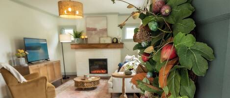 Smart-TV, Kamin, Stereoanlage