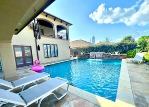 Pool - Premium Heated Pool House with Game Room (Houston)