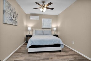 2 bedrooms, desk, iron/ironing board, travel crib