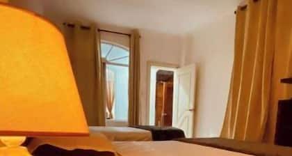 Suite 2 amoblada en •Casa Mila•