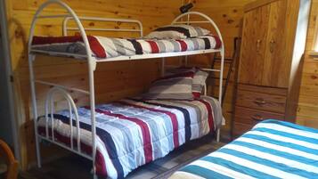 1 bedroom, WiFi, bed sheets, wheelchair access