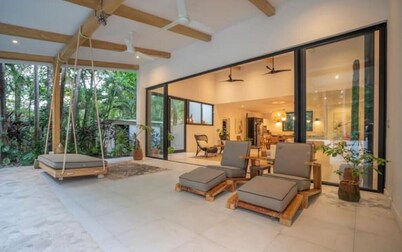 Secluded Jungle Villa in K-Section - 5 Min Walk to Baker's Surf + Concierge