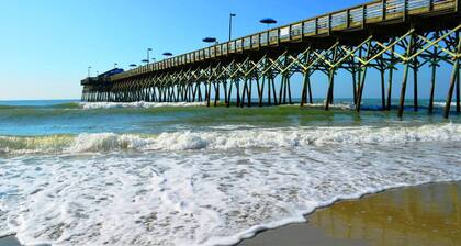 Cozy Coastal Cottage