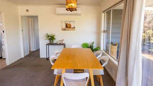 Unclassified image, 3 of 15, button - Starry Skies Cottage, Twizel (Twizel)