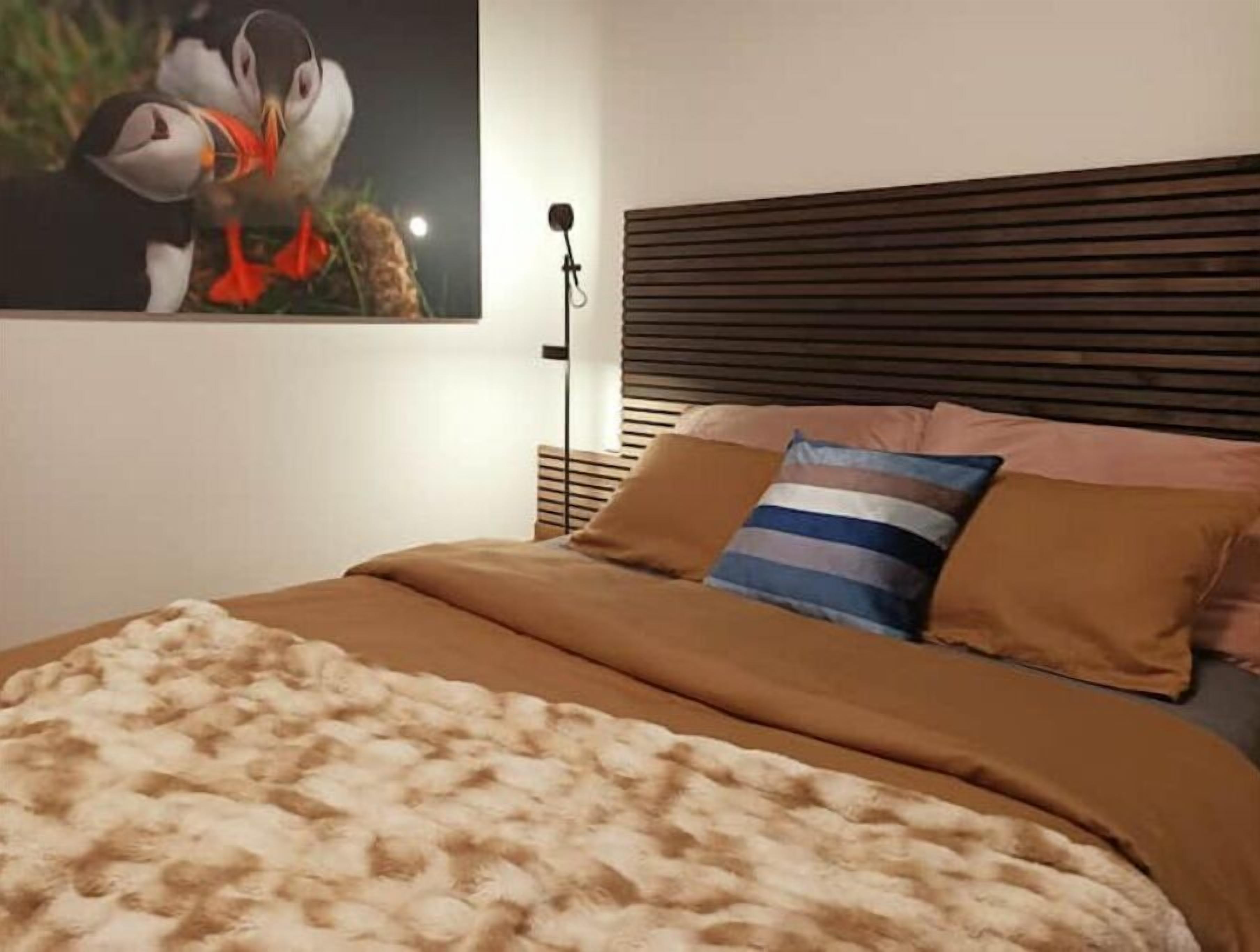 1 chambre, fer et planche à repasser, Wi-Fi gratuit, draps fournis