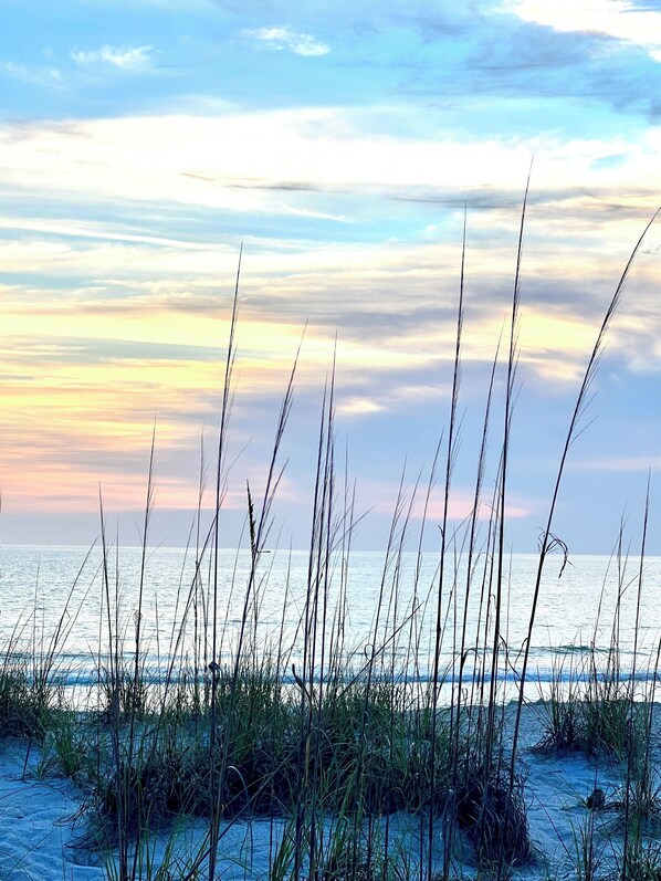 Liegestühle, Strandtücher