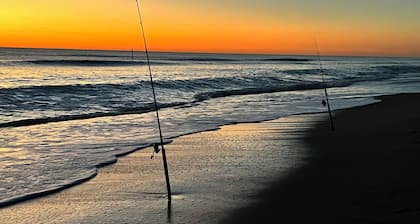 Beautiful Bungalow By The Bay