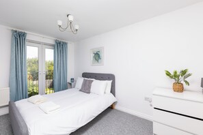 5 soverom, strykejern/-brett, wi-fi og sengetøy