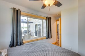 3 chambres, bureau, accès Internet, draps fournis