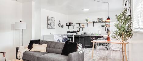 Televisio, työhuone