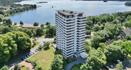 MOOI: Fantastisches Apartment mit Seeblick und Stil, Netflix