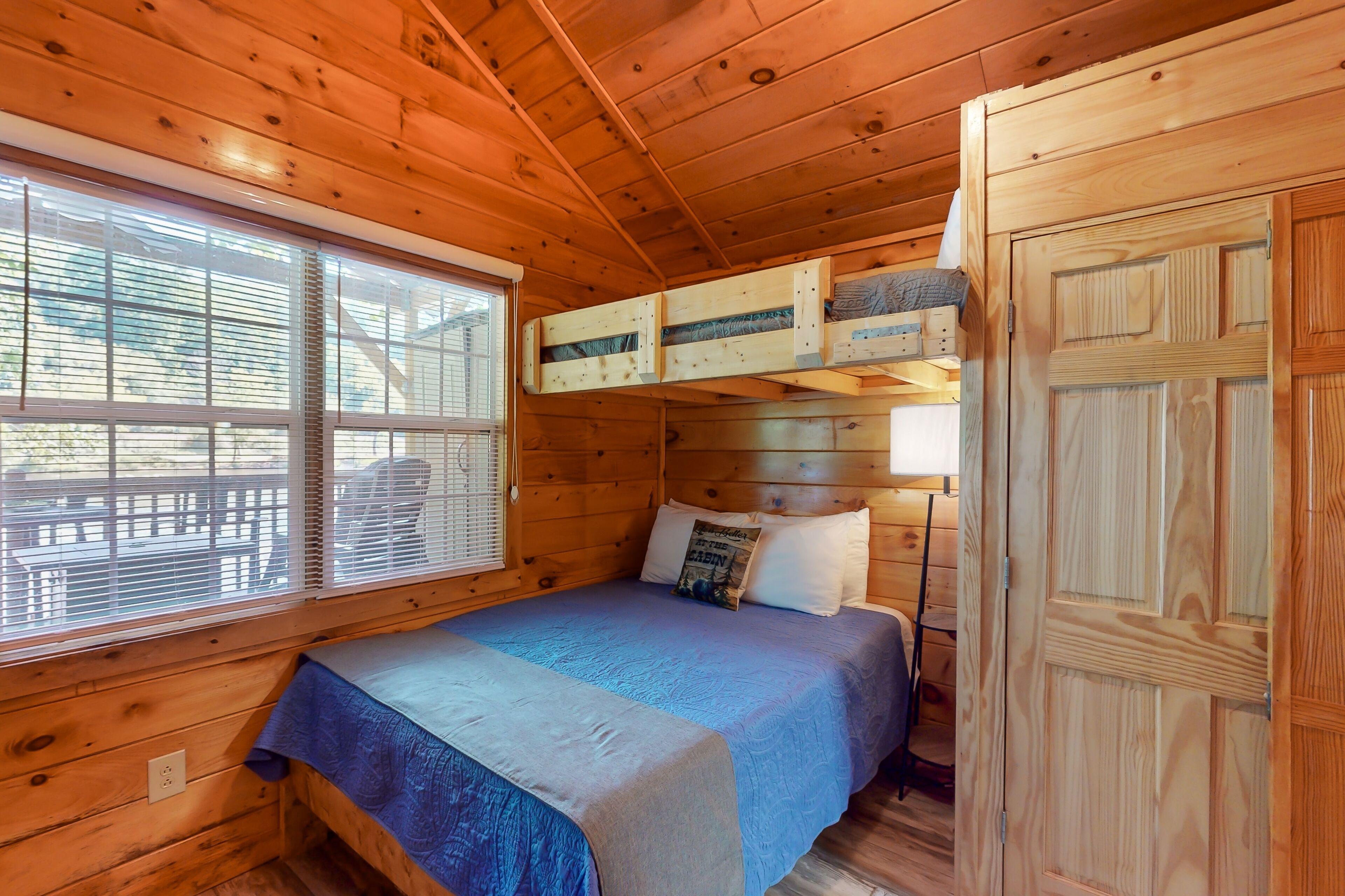 2 habitaciones, internet y ropa de cama 