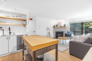 Powderview 12 | Living area