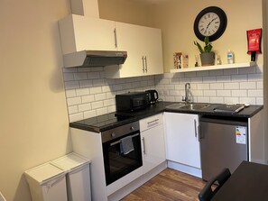 Private kitchen - Amazing Garden Studio no.1 (London)