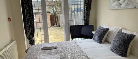 1 Schlafzimmer, Bügeleisen/Bügelbrett, WLAN, Bettwäsche