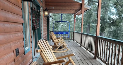 Beautiful & Cozy Mountain Cabin- less than 5 mins to Burro Street