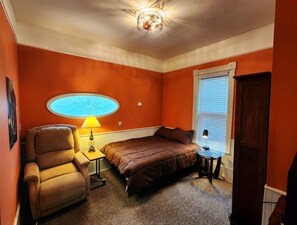 4 Schlafzimmer, Reisekinderbett, kostenloses WLAN, Bettwäsche